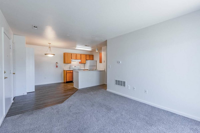 Photo - Lyons Gate Apartments