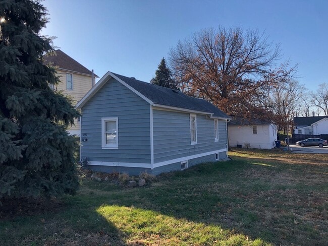 Photo - 1BR House- Small- Renovated