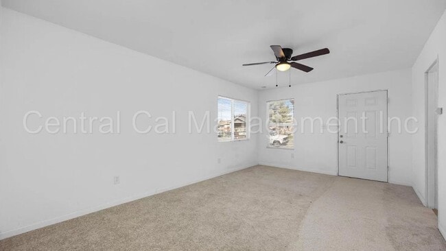 Photo - 2 Bedroom/1 Bath Home - $1350 Per Month!