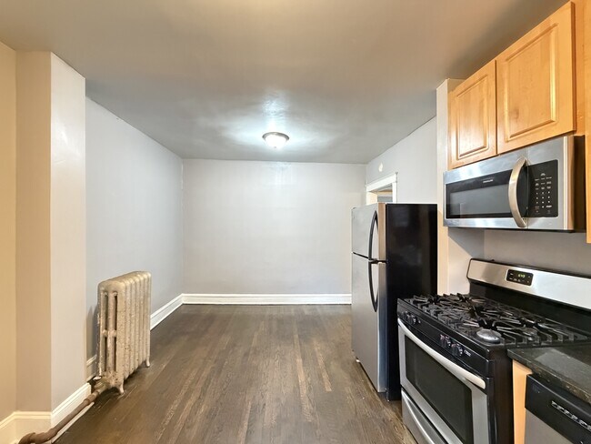 Photo - 3604 W Sunnyside Ave Unit 3