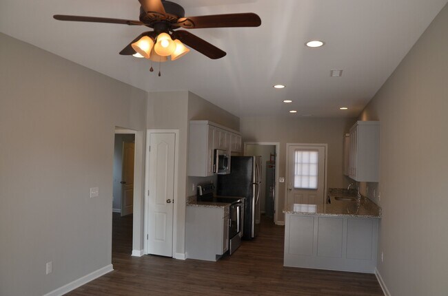 Photo - 2265 9th Ave Pl NE