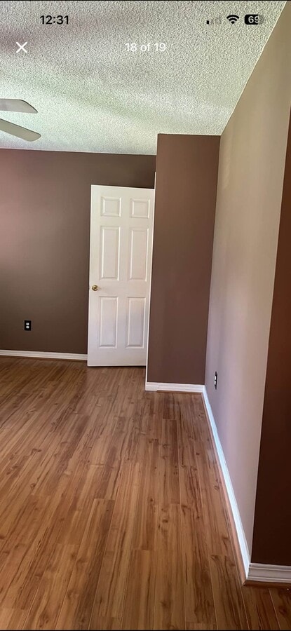 Photo - 13416 Locust Hill Dr