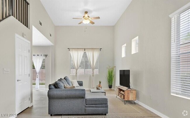 Building Photo - 657 Chase Tree St Rental