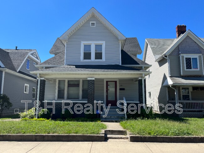 Building Photo - 22 E Parkview Ave