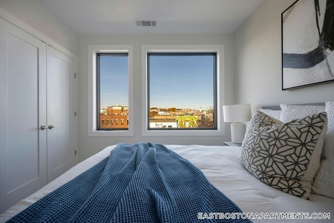 Photo - 152 Liverpool St Unit 306