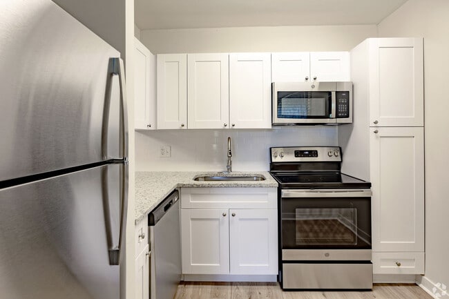 Photo - Sunrise on the Green