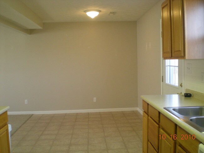 Photo - 308 N Ferne Clyffe Rd