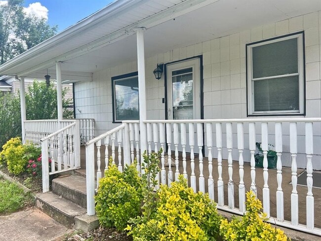 Photo - 9904 SE 43rd St