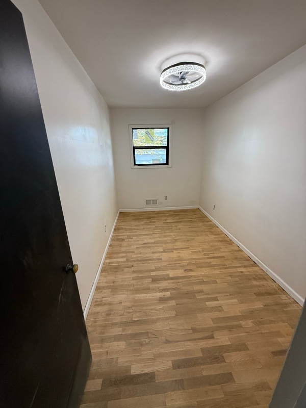 Photo - 1602 Knapp Ave