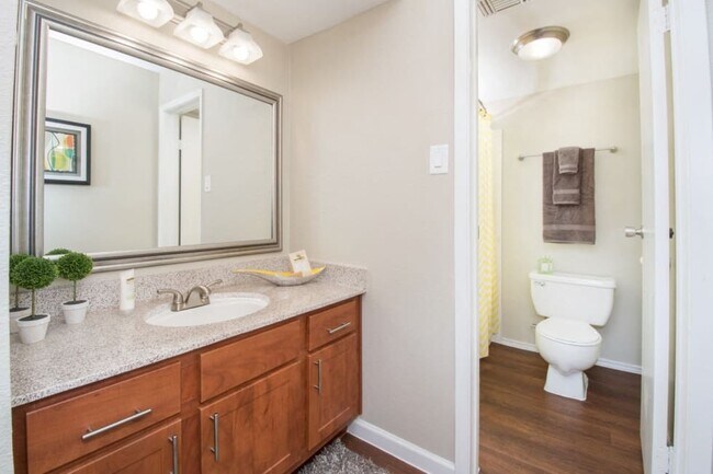 Photo - 744 W William Cannon Dr Unit 1099