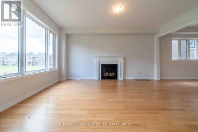 Photo - 522 Thompson St