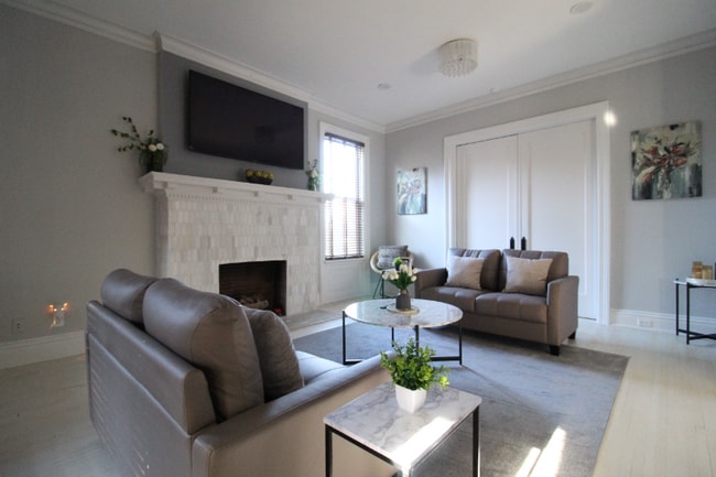 Building Photo - 800 Monroe Ave