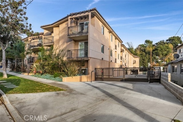 Building Photo - 1941 Waltonia Dr Unit 205 Rental