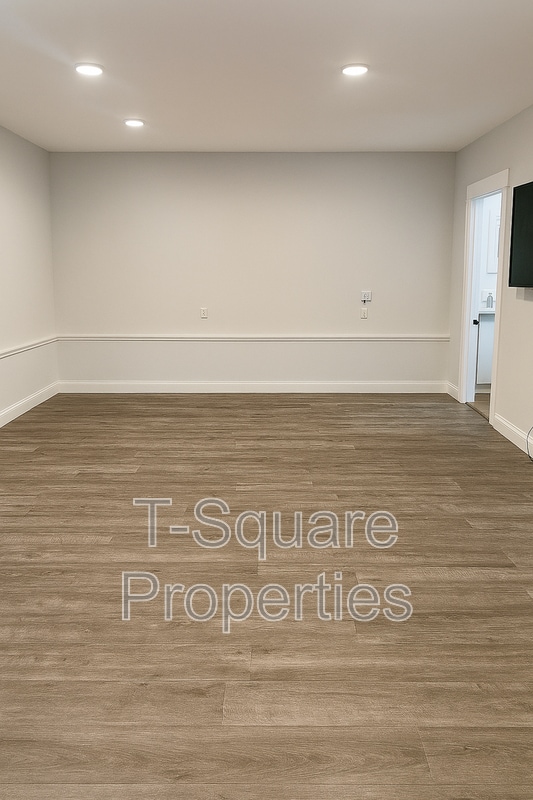 Photo - 448 SW 126th St