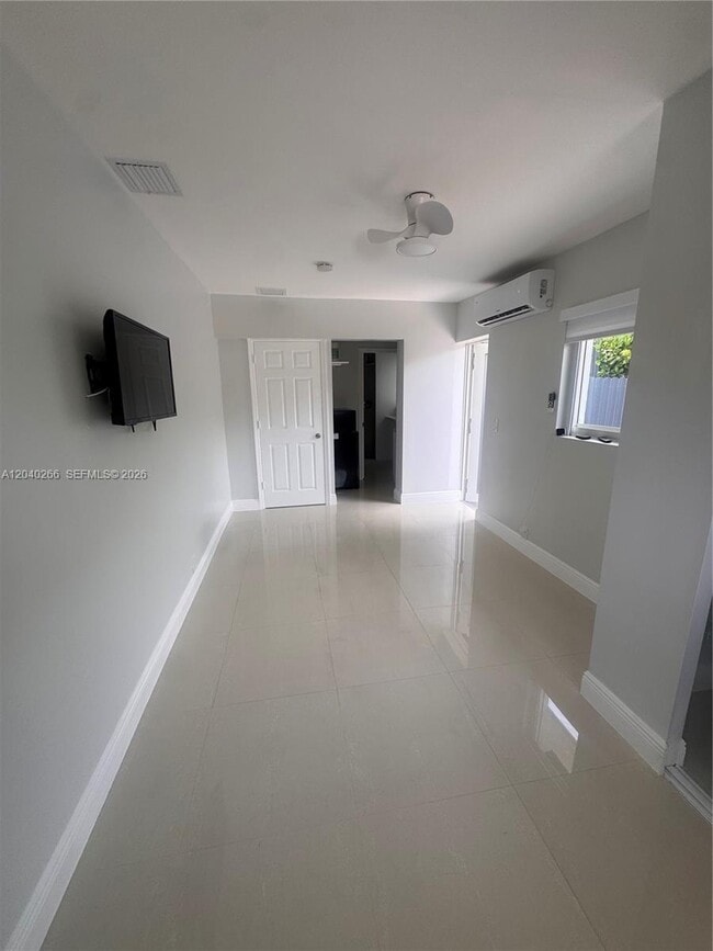 Photo - 46xx SW 89th Pl