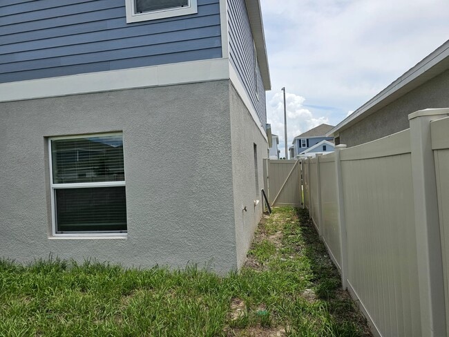 Photo - 2201 Aquifer Ln