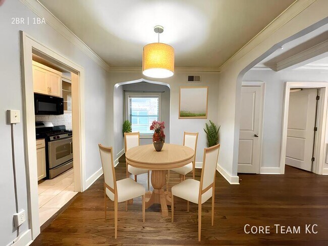 Photo - 710 W 48th St Unit 101