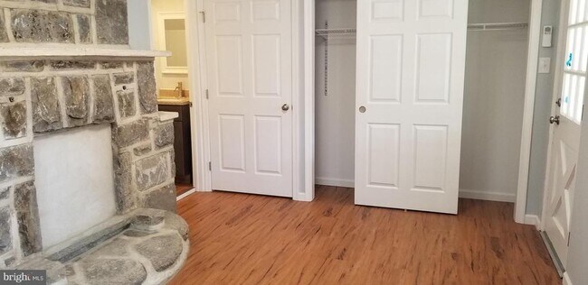 Photo - 473 Freemont St