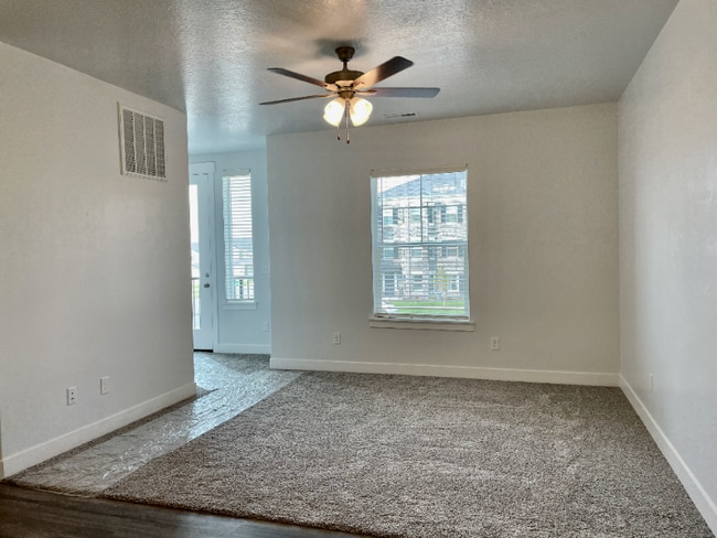 Photo - 13128 Keegan Dr Unit 202