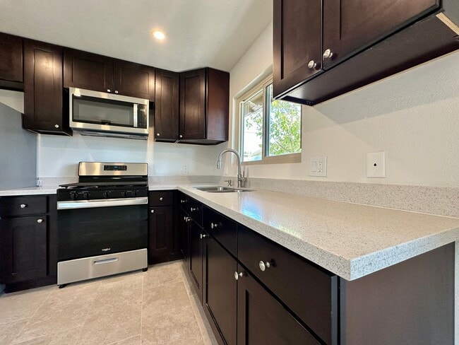 Photo - COMING SOON!  1 Bedroom 1 Bathroom Apartment in Palm Springs W/ Community Pool Unit 04
