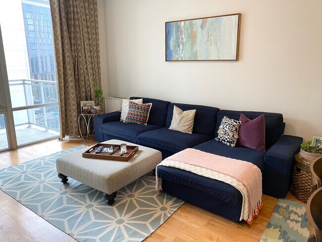 Photo - 901 W Madison St Unit 805