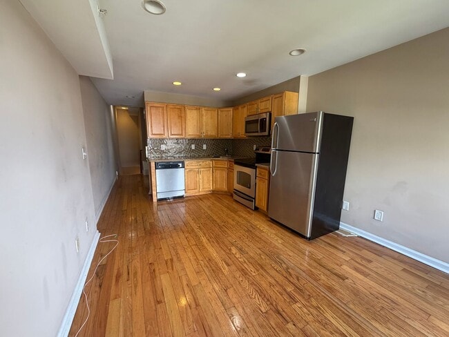 Photo - 1725 W Berks St Unit 1725 W. Berks Street _ B