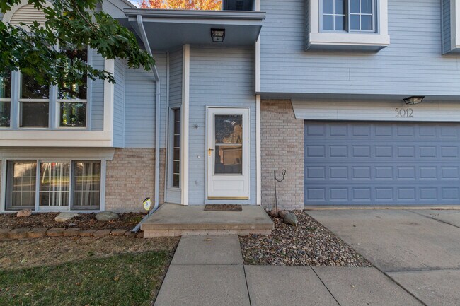 Photo - 5012 N 126th St