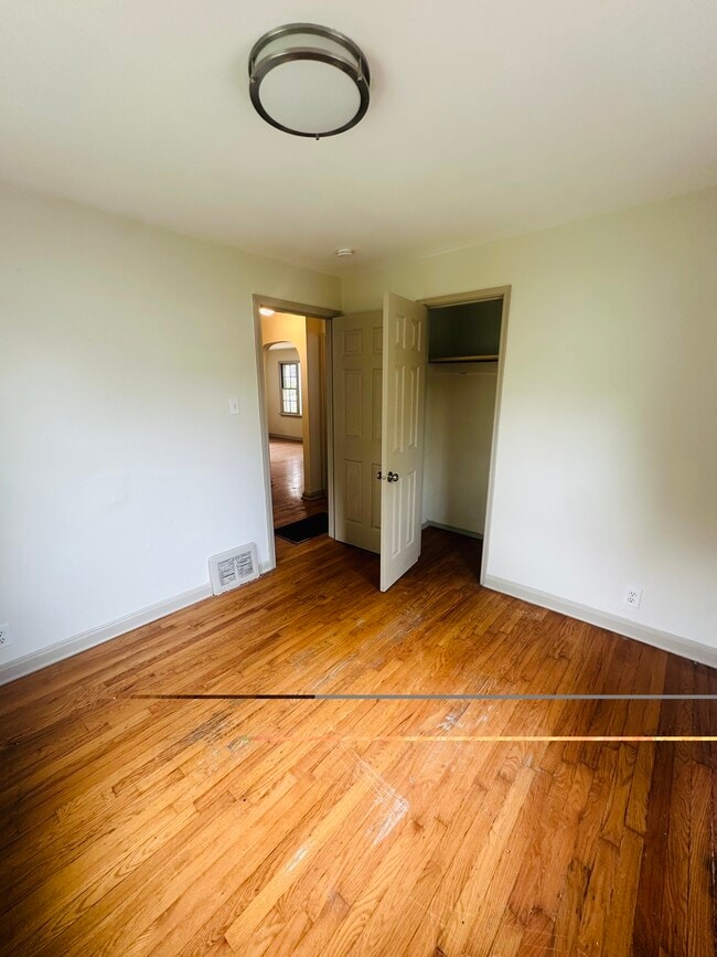Photo - 7806 Underhill Dr