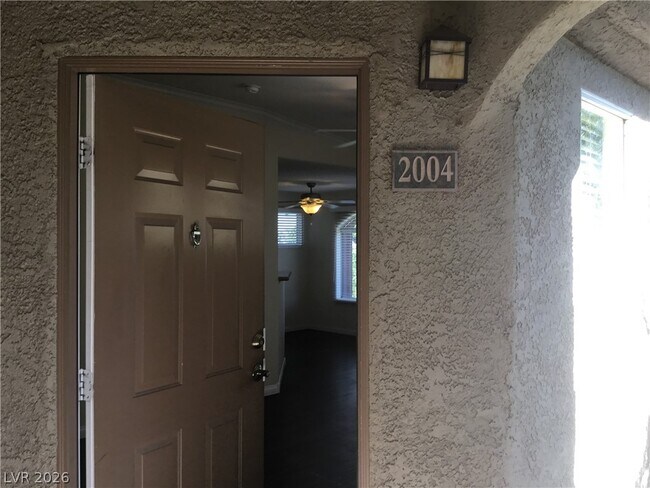 4400 S Jones Blvd Unit 2004