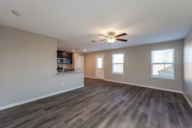 Photo - 11711 Viney Pass