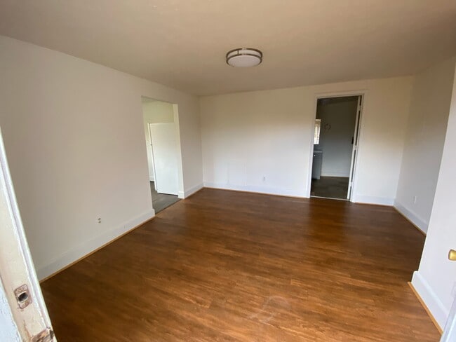 Living Room - 481 Midgett Farm Rd Unit 1