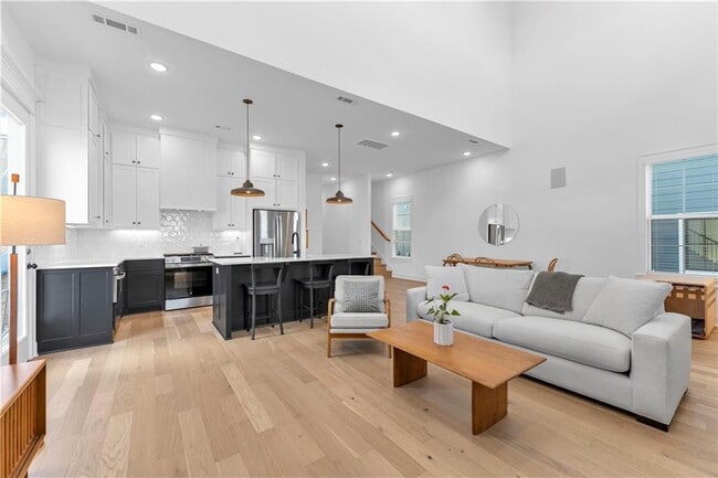 Photo - 2047 E Little Crew Dr