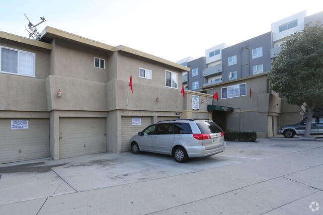 2840 S. Sepulveda Blvd. - Sepulveda Court