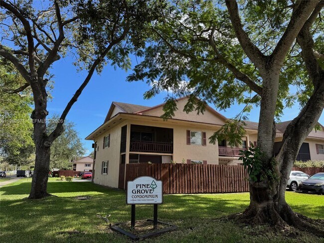 Photo - 11289 SW 88th St Unidad 214L