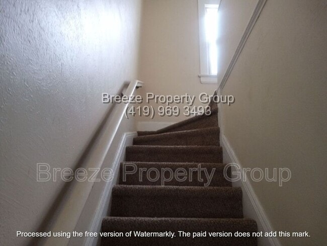 Photo - 332 Willard St