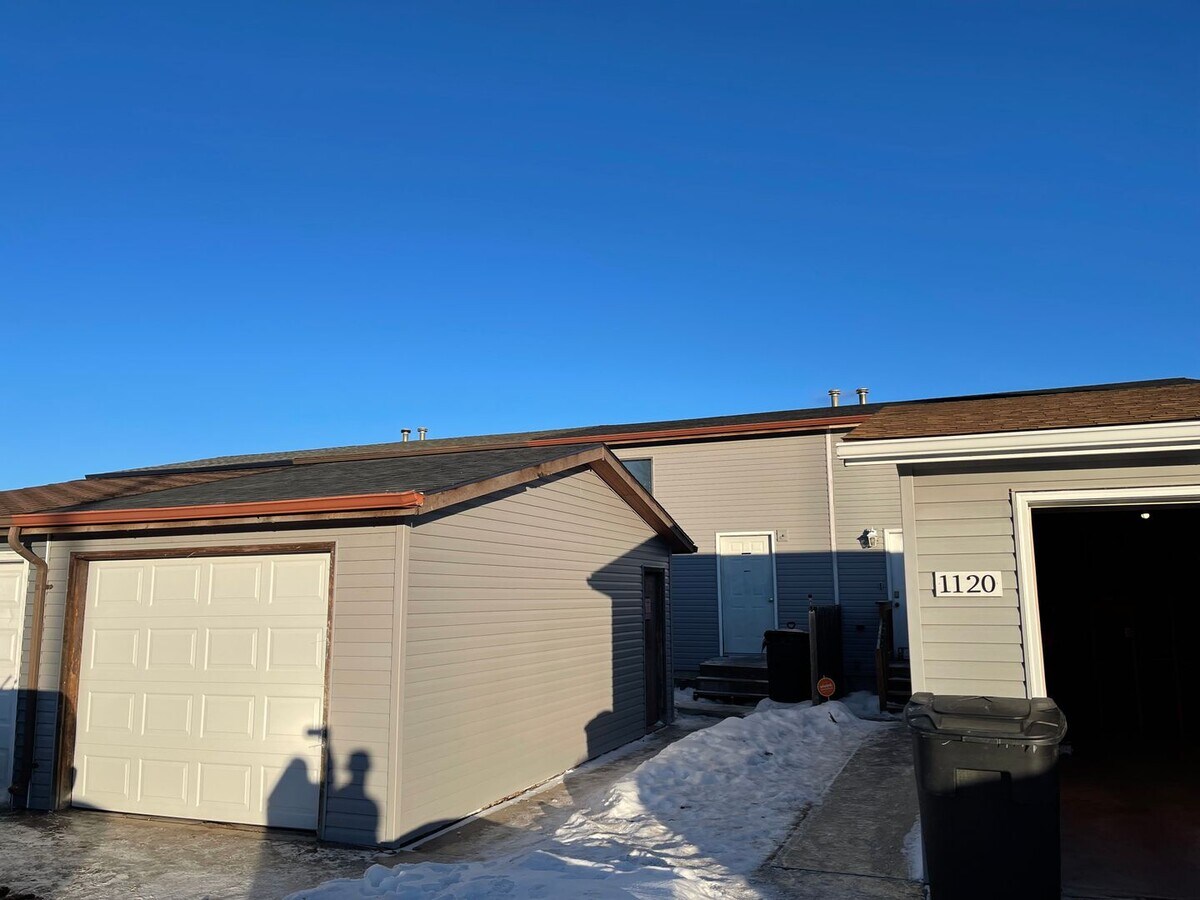 2 bed 1 bath townhouse available for rent ... - 2 bed 1 bath townhouse available for rent ...