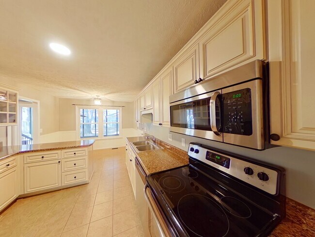 Photo - 7030 Trevor Ln