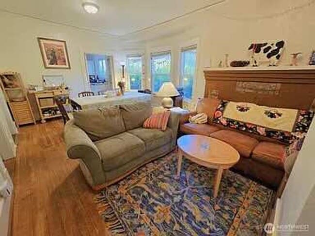 Photo - Ravenna House Unit House