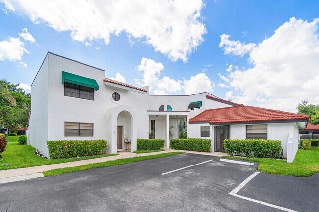 Building Photo - 439 NW 36th Ave