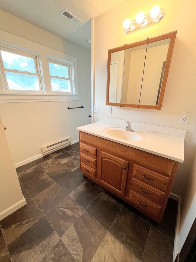 Photo - 3 Bedroom Home in Lynchburg