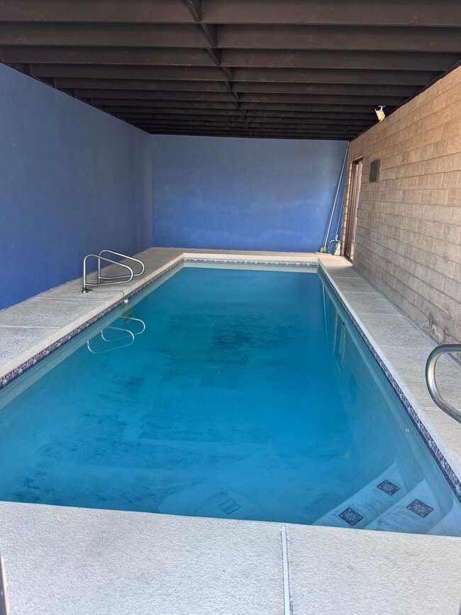 Photo - One level Boulder City lakeside & pool
