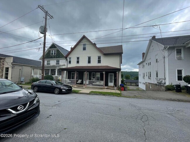 Photo - 966 Ridge Ave