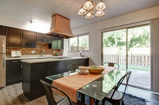 Photo - Georgetown of St. Louis