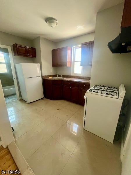 Photo - 95 Alexander St