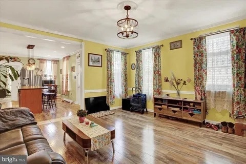 Photo - 511 E Main St