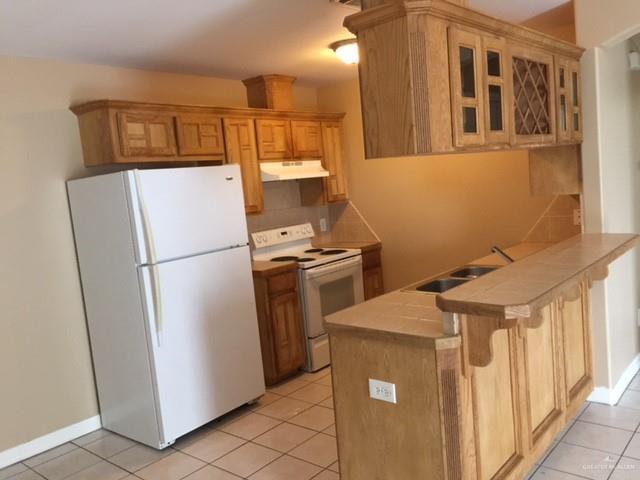 Photo - 8 E Quail St