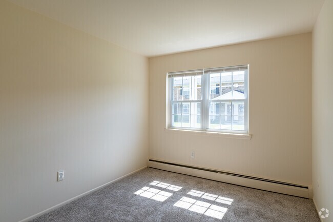 2BR, 1.5BA - 908-957SF - Bedroom 2