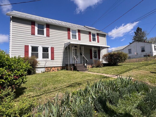 Photo - 1101 Cherry Ave