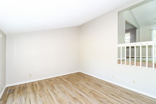 Photo - 6801 Autumnhill Ln