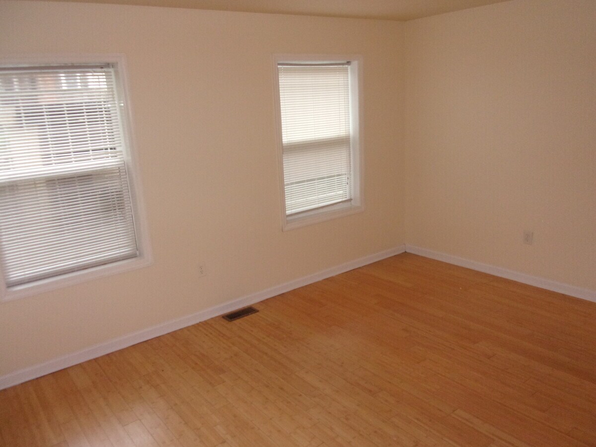 Photo - 1523 N 17th St Unit 1